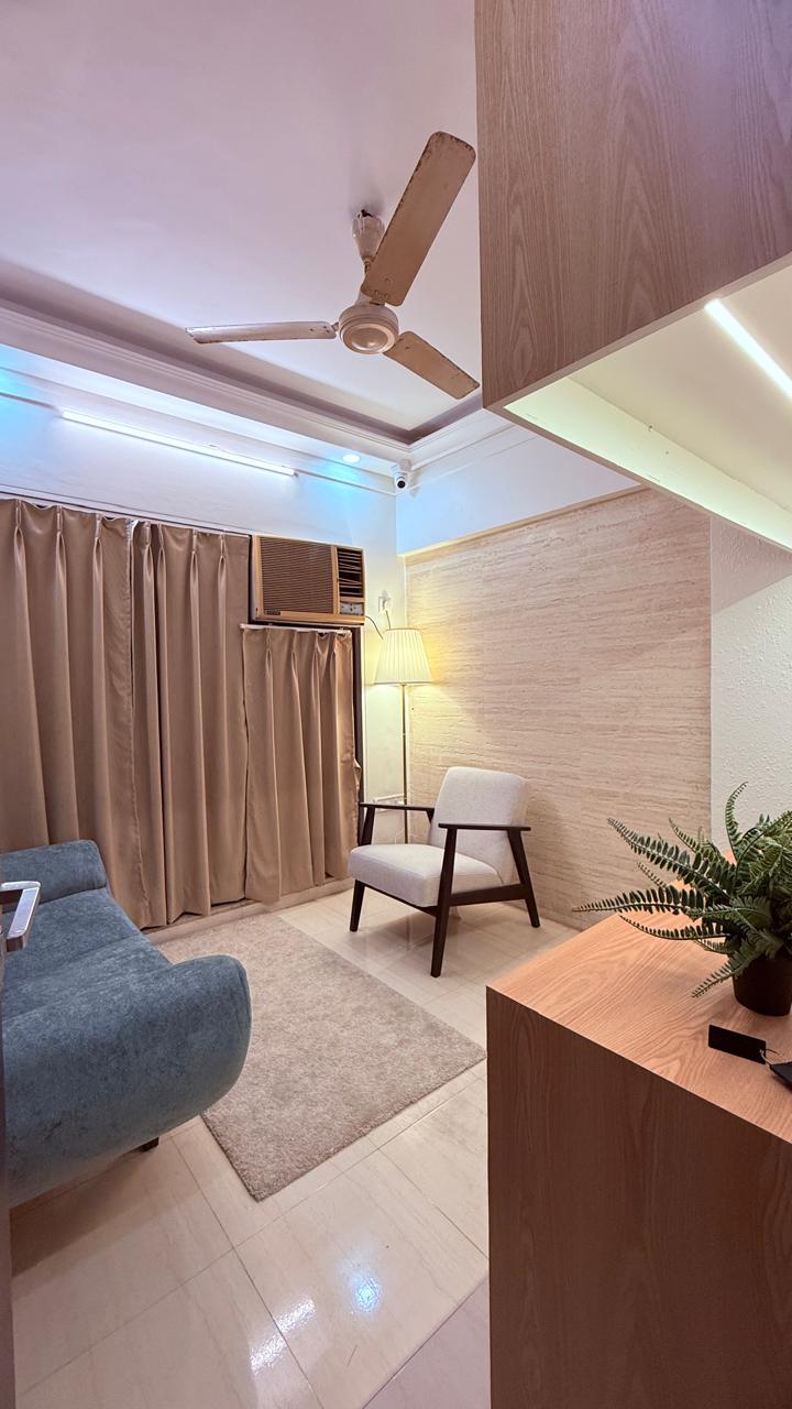 Dr Sukumar Munje: Best Hypnotherapist